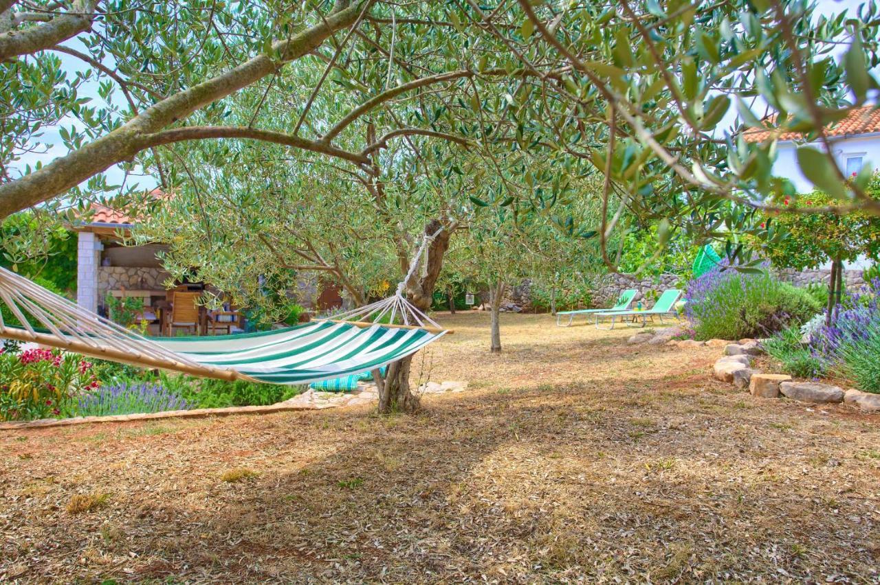 Holiday Home Lavanda Kornic Ngoại thất bức ảnh